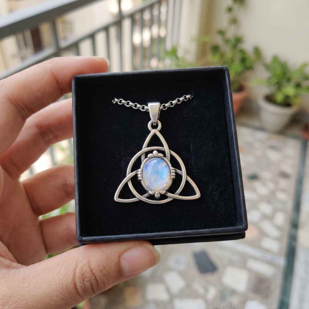 Elivagar Light Pendant