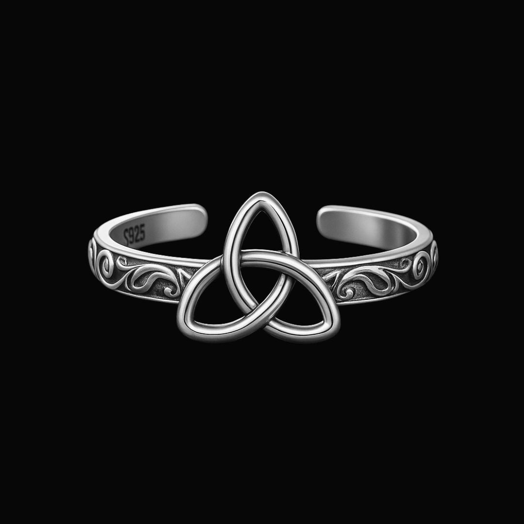 Trinara Ring