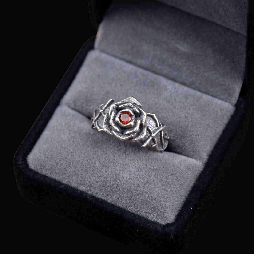 Eternal Vines Rose Ring